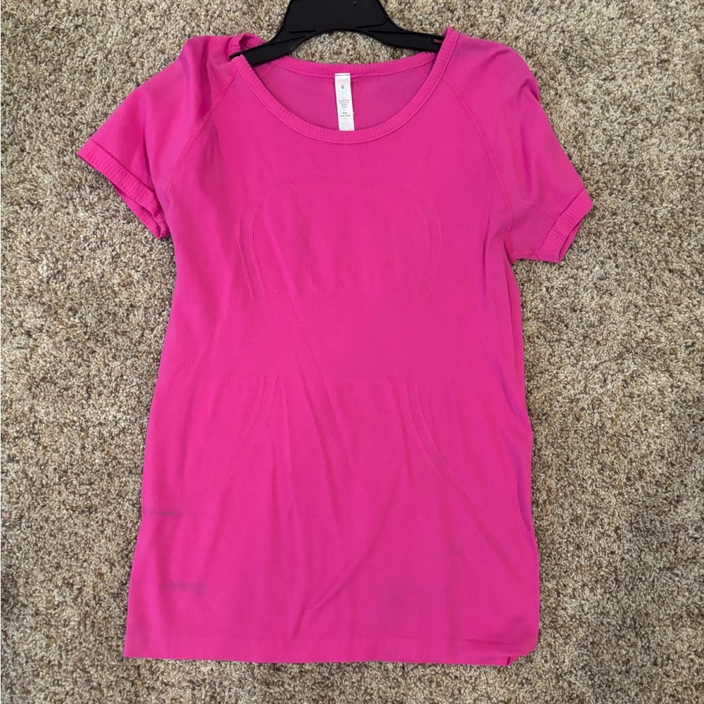 Lululemon top